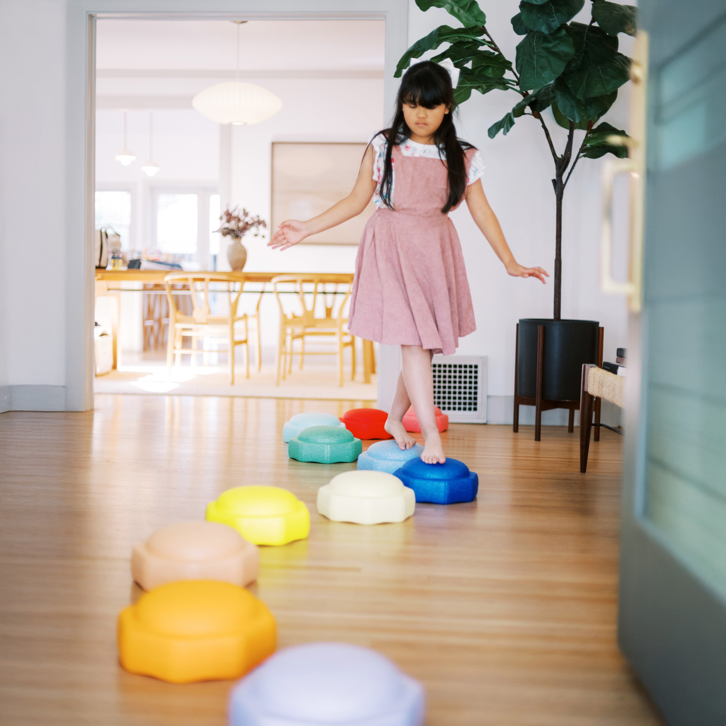 StepPebbles and FREE Balance Board | Primary (27CF)