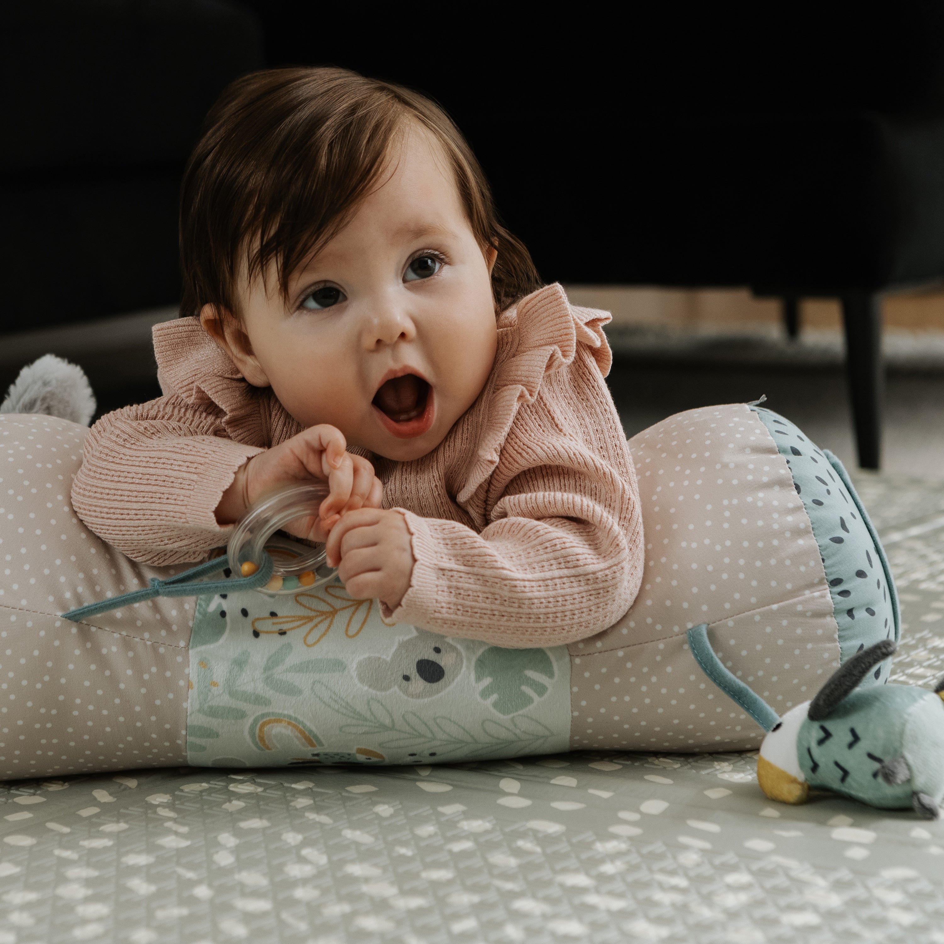 Animal Adventures Tummy Time Pillow (GXPX)